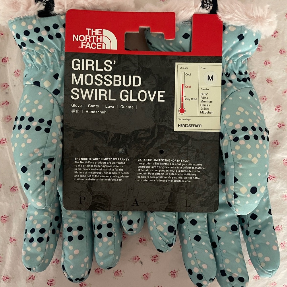 North Face girls gloves NWT